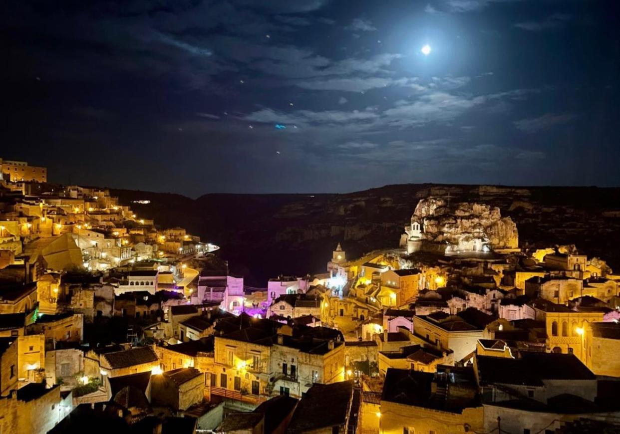 Essence Domus Vaniglia Matera Exteriér fotografie